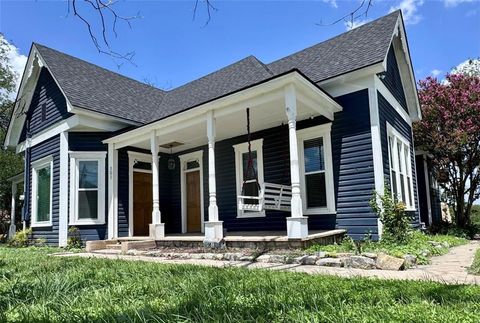 A home in Hico