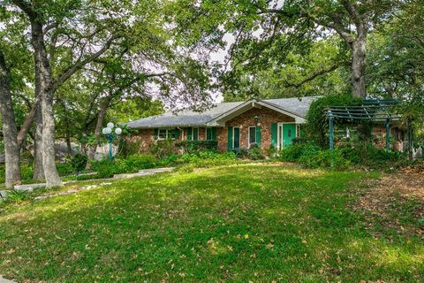 1309 Driftwood Drive Euless TX 76040