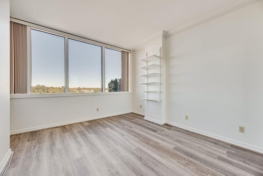 Bonaventure Condo - Residential