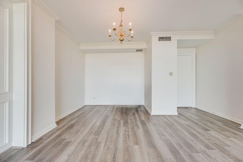 Bonaventure Condo - Residential