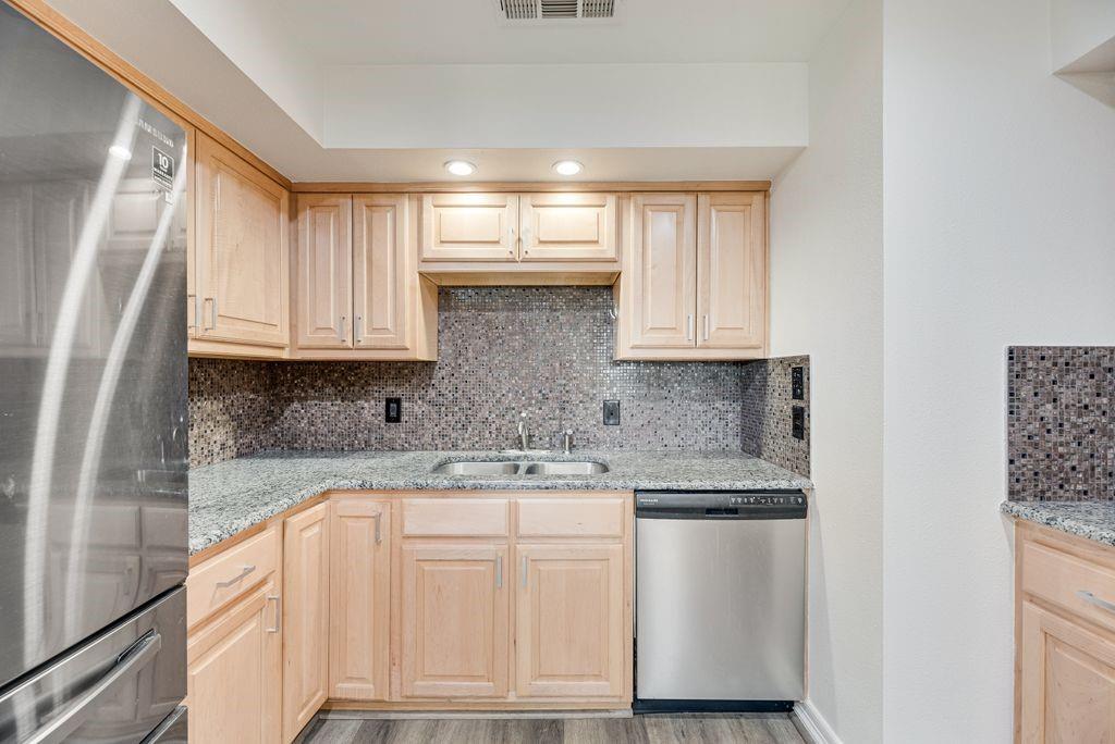 Bonaventure Condo - Residential