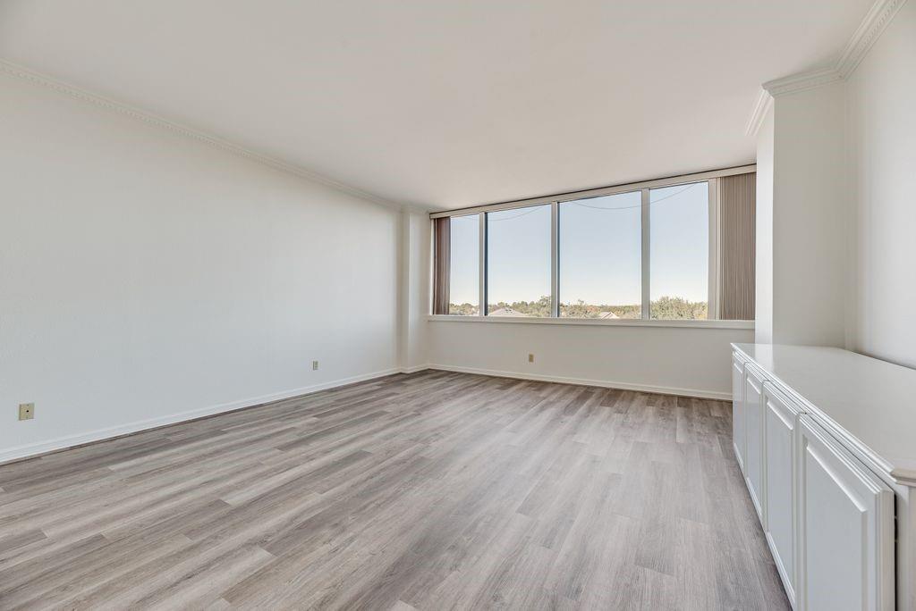 Bonaventure Condo - Residential