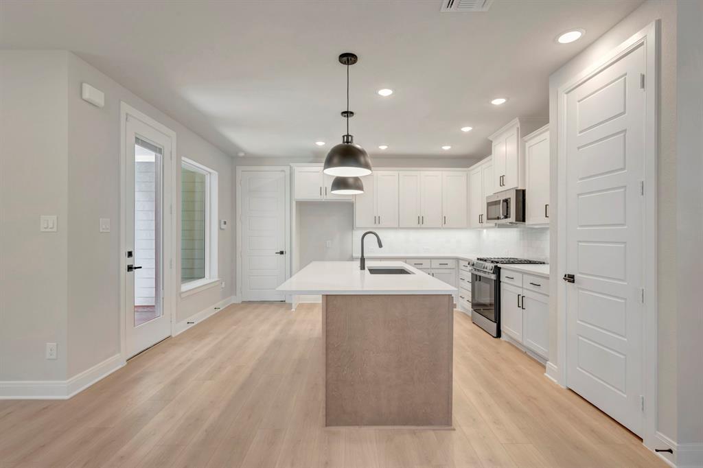 Painted Tree-Woodland West - Residential