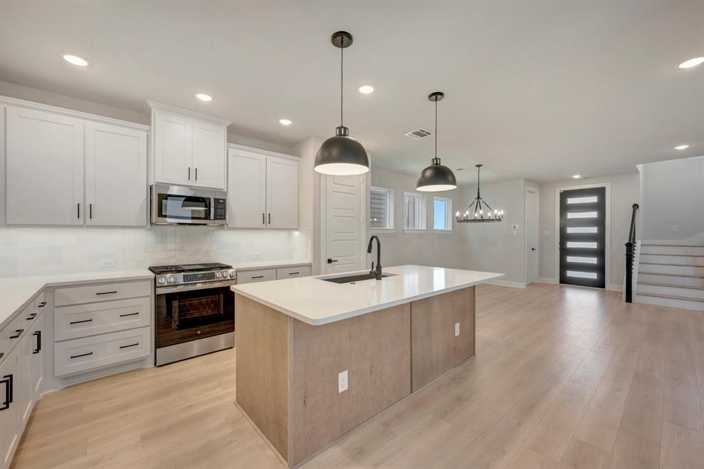 Painted Tree-Woodland West - Residential