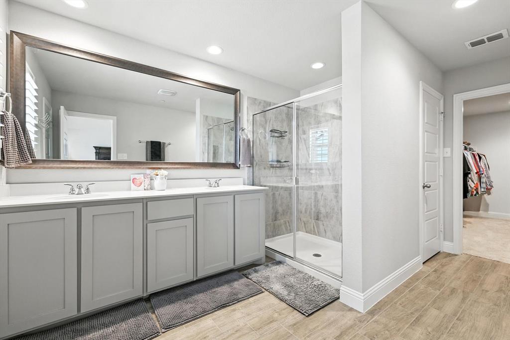 Bursey Road Twnhms - Residential