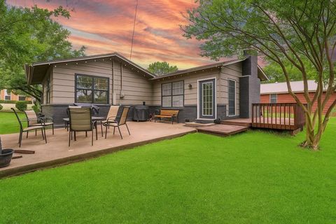 3644 W Seminary Drive Fort Worth TX 76109