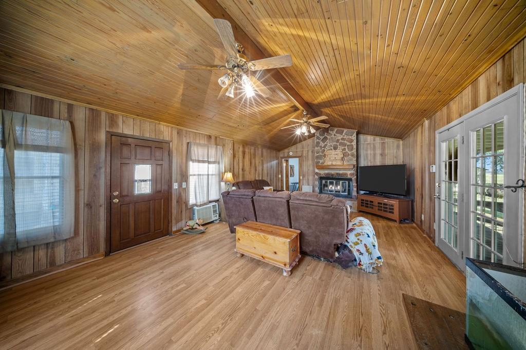 S Richardson - Residential