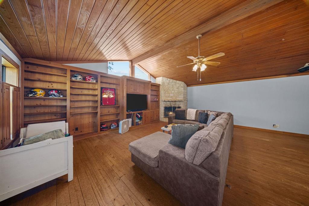 S Richardson - Residential