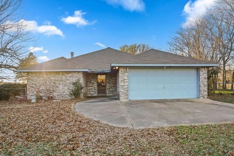 291 Farm Road 3132 Klondike TX 75448