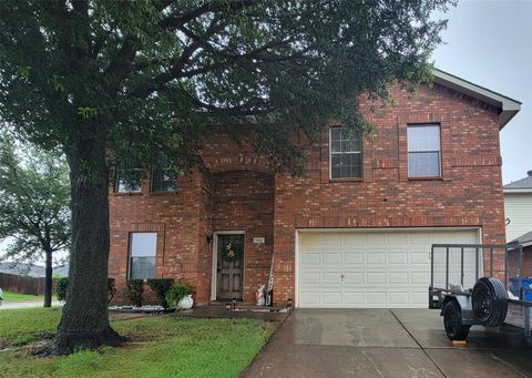 941 Honey Locust Lane Crowley TX 76036