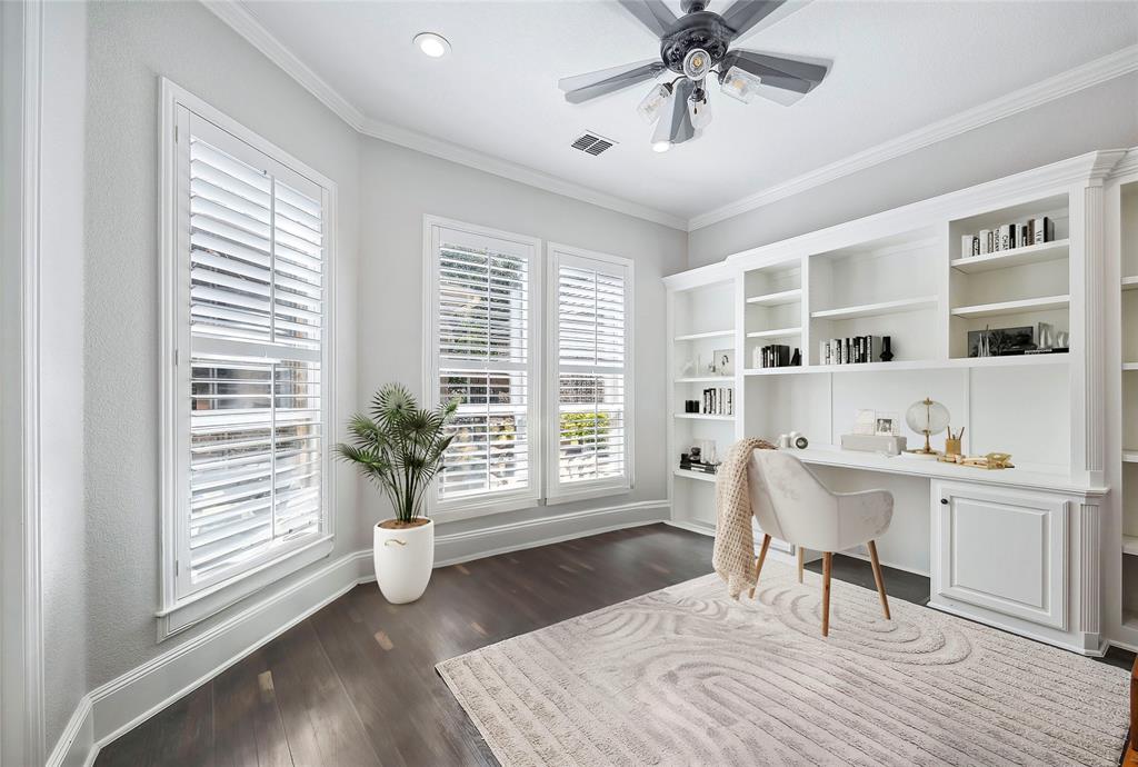 2309 Briar Court