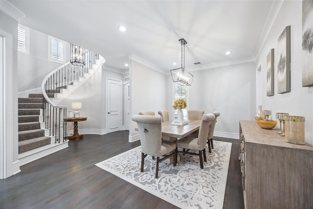2309 Briar Court