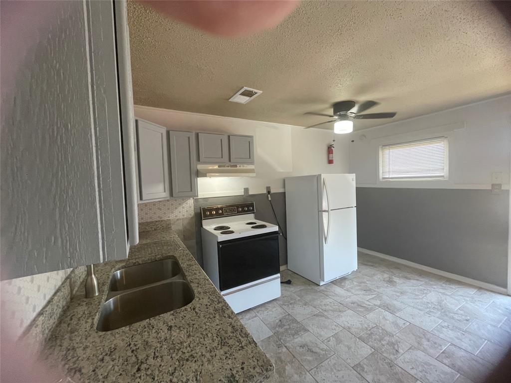 Meadow Park Add - Residential Lease