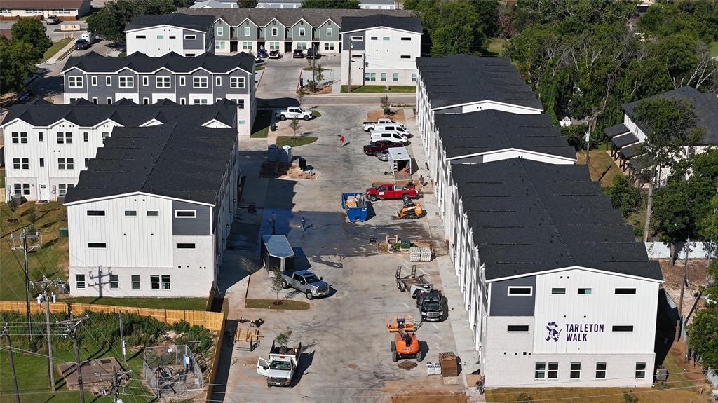 South Side - Residential Lease