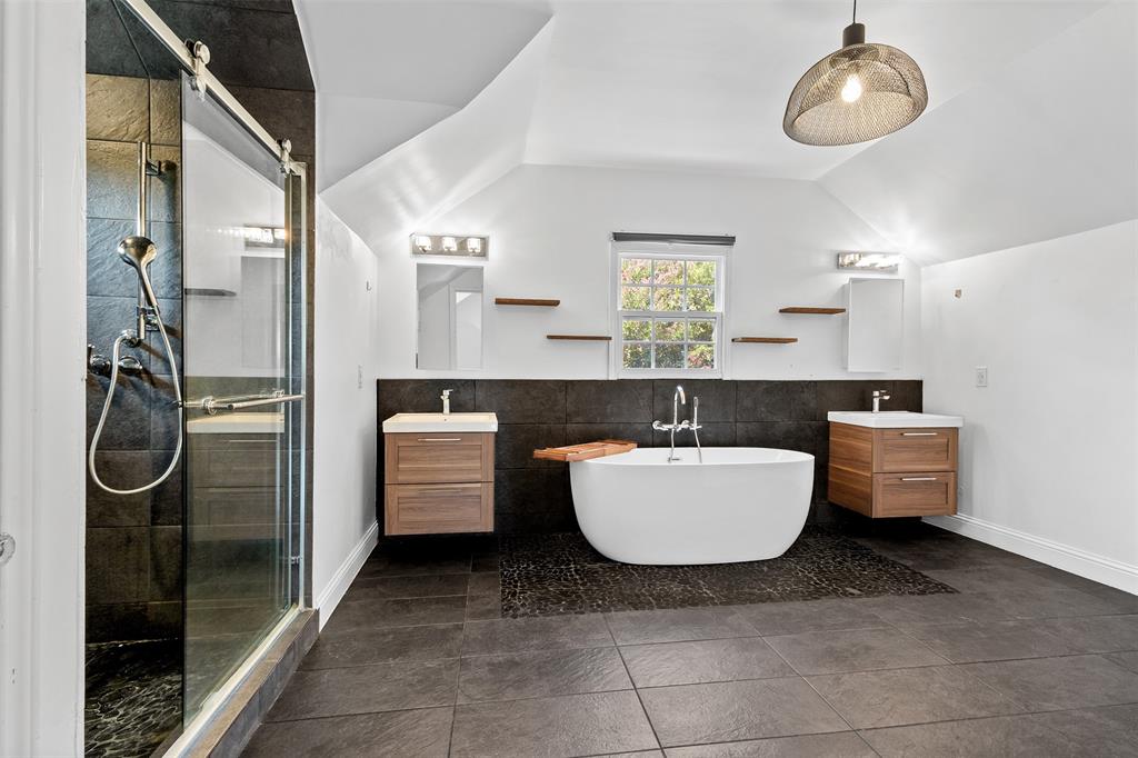 Cedar Crest - Residential