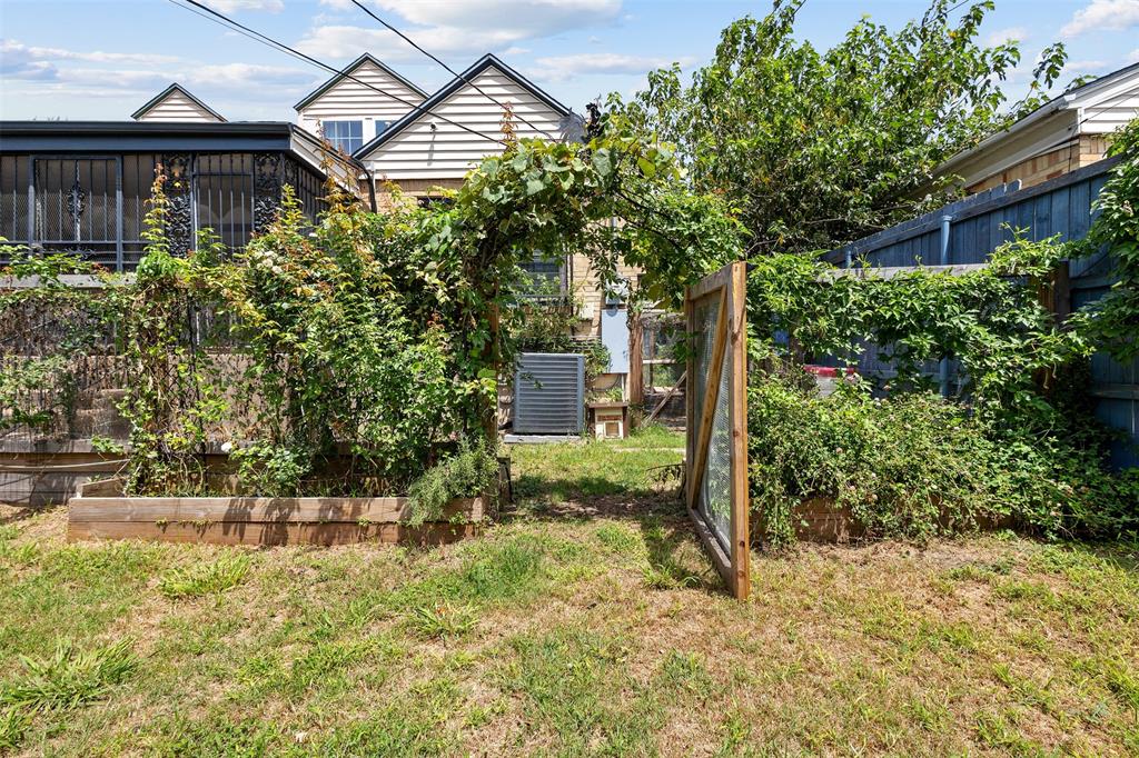 Cedar Crest - Residential