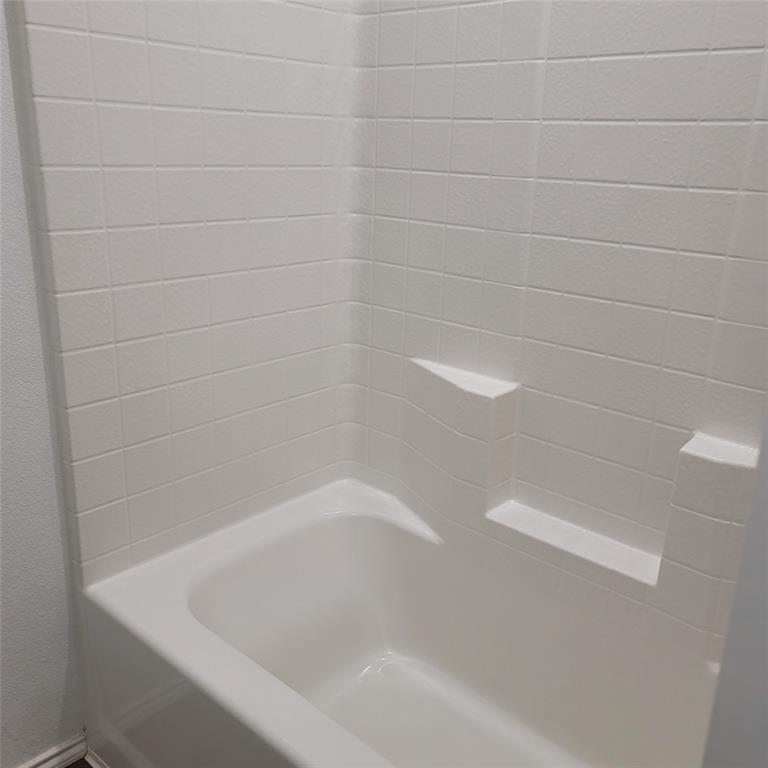 Bluebonnet Estates Ph 1 - Residential Lease