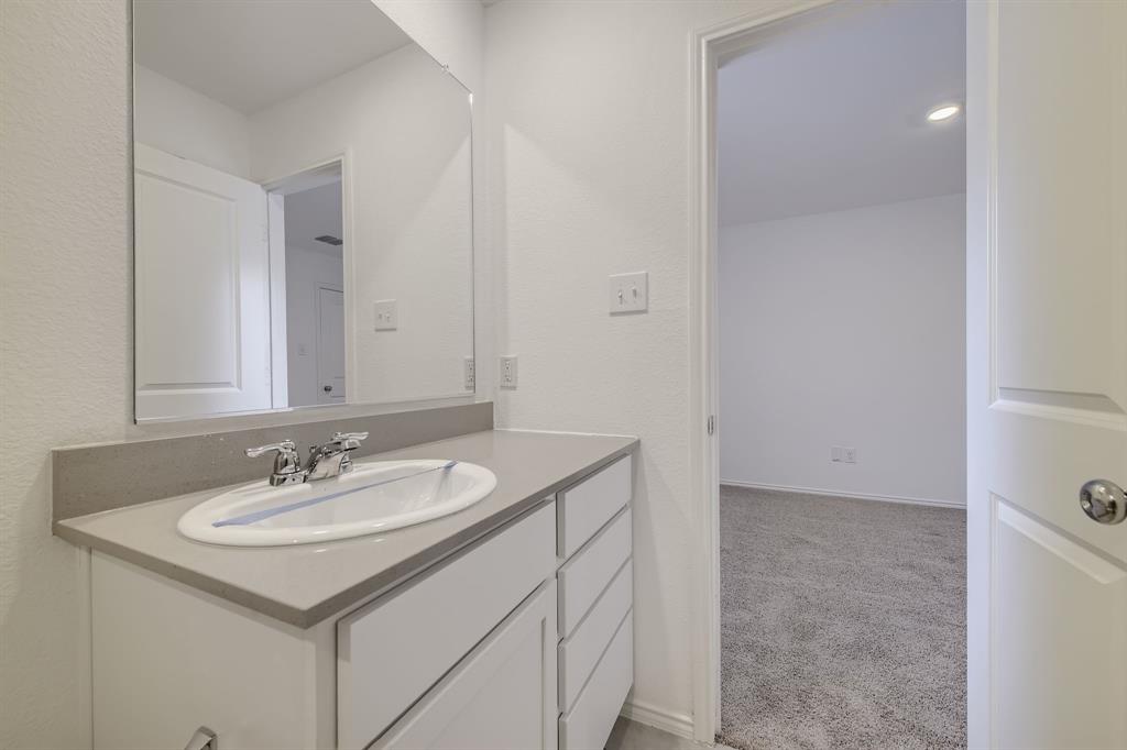 Risinger Court Condos - Residential