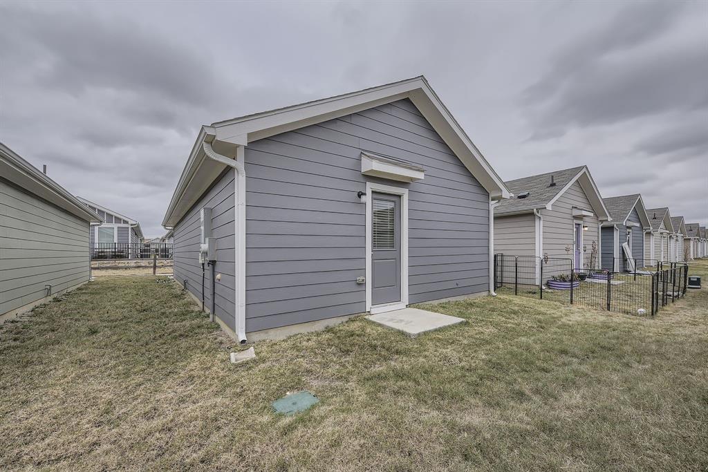 Risinger Court Condos - Residential