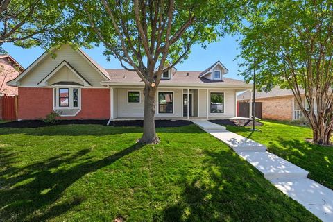 1118 Woodrow Drive Lewisville TX 75067