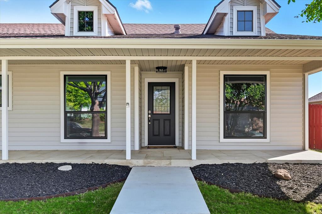 1118 Woodrow Drive