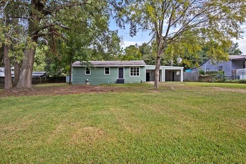 A home in Hallsville