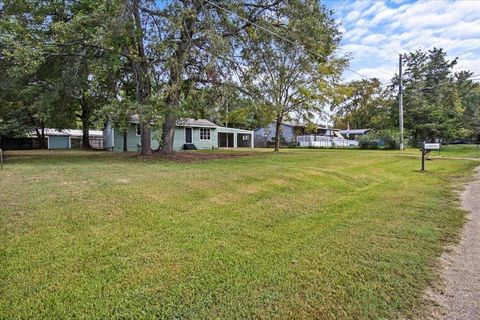 A home in Hallsville