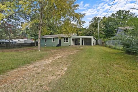 A home in Hallsville