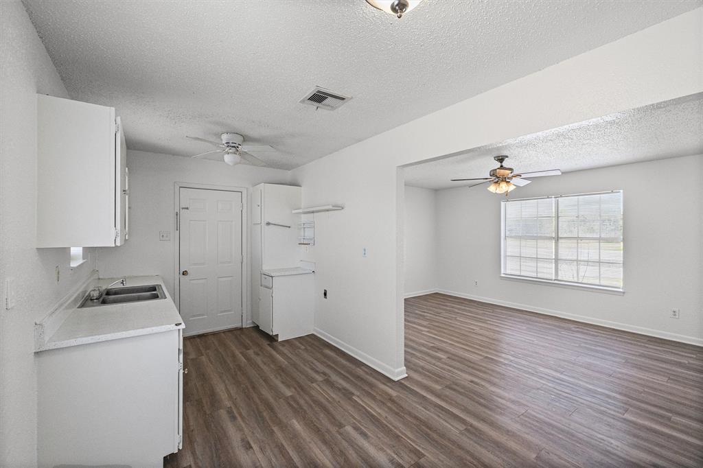 HAYES - Residential