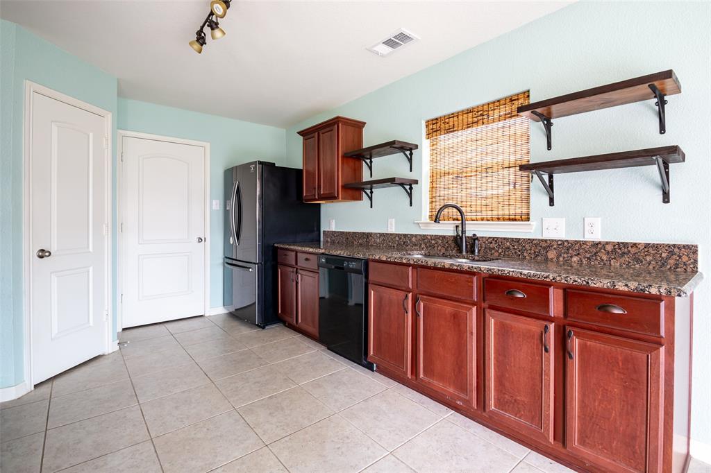 Cypress Bend 2 - Residential Lease