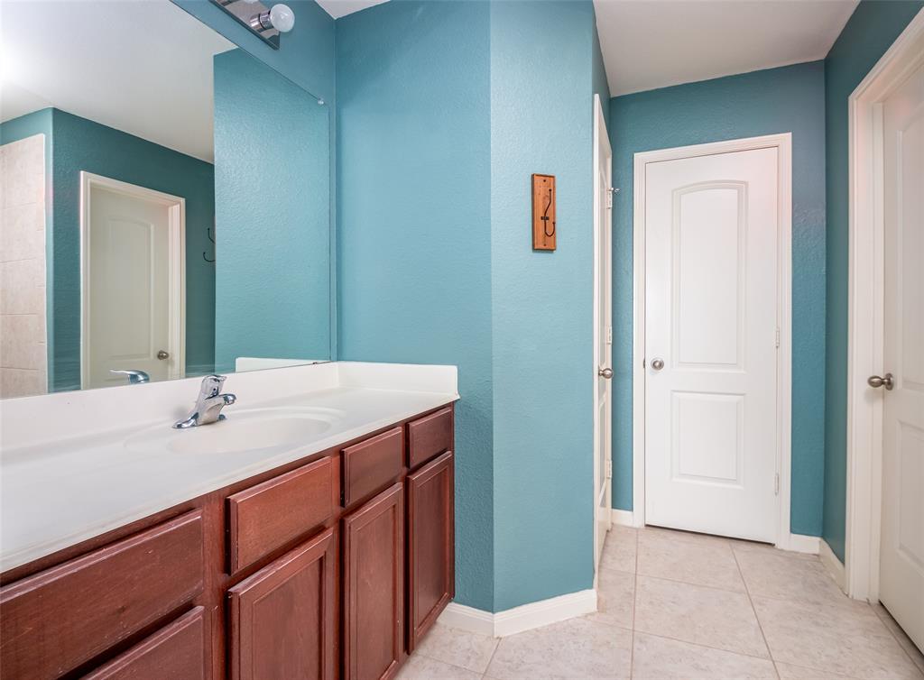 Cypress Bend 2 - Residential Lease