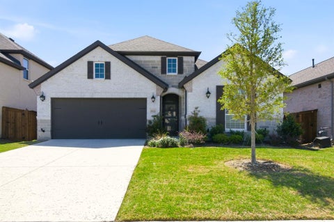 Photo of 910 Winter Cherry Lane, Haslet, TX 76052 (MLS # 21365184)