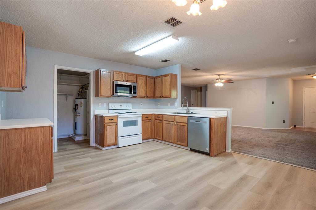 Legends of Mckinney #1 The - Residential Lease