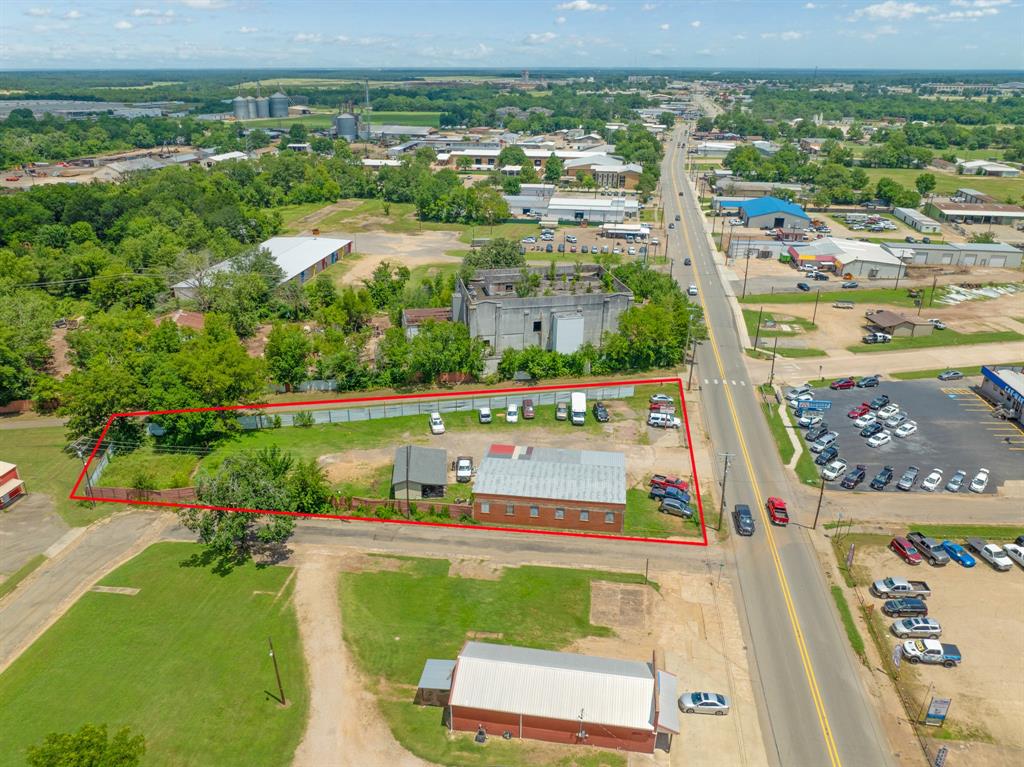 1121 N Main Street