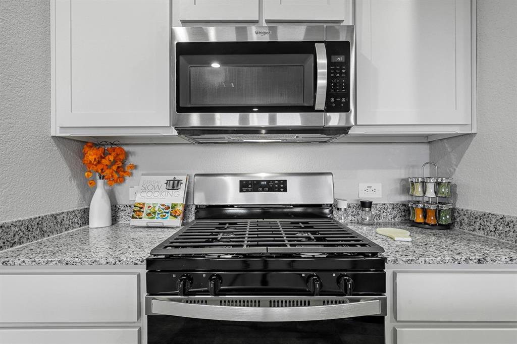 Sculptor's Park - Residential