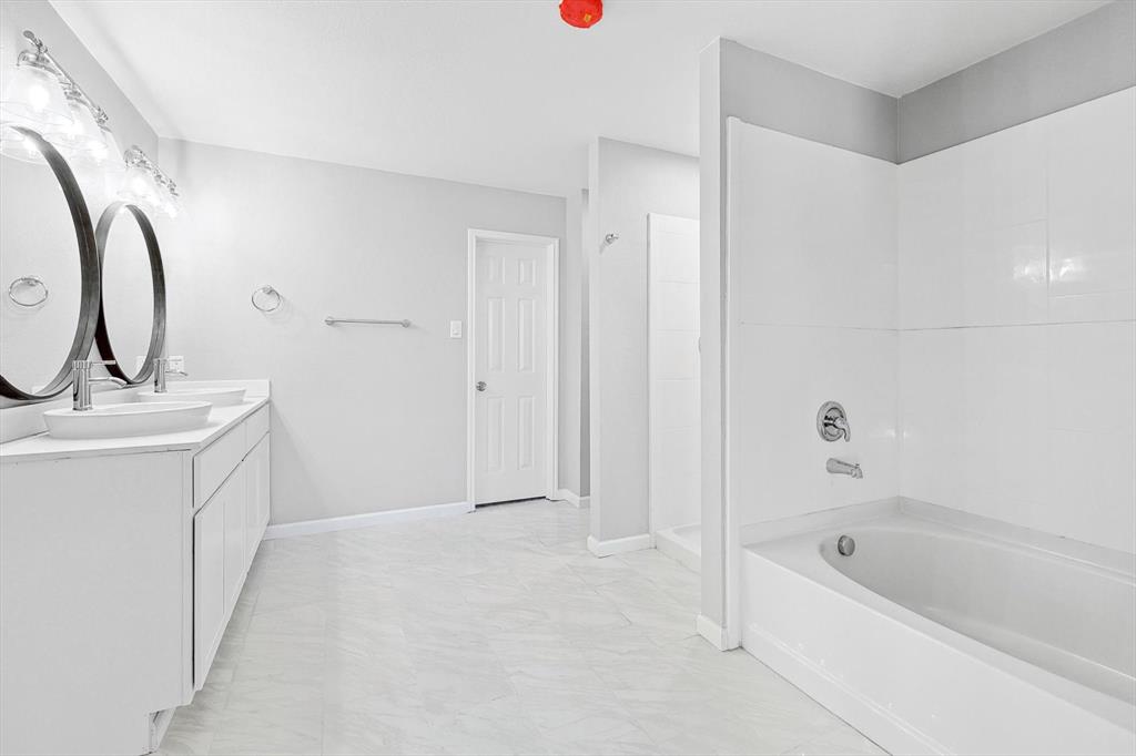 Harriet Creek Ranch Ph 2 - Residential Lease