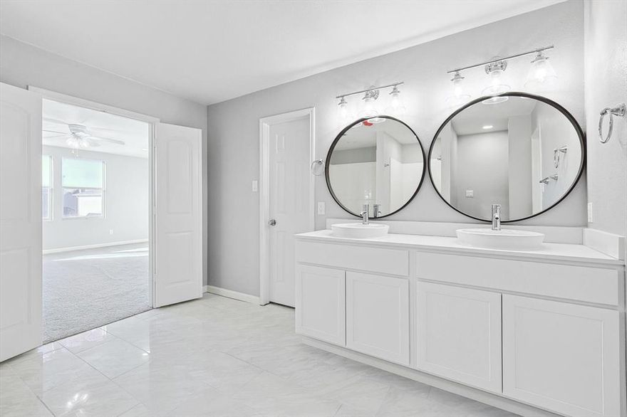 NEW IMPROVED PRICE ON THIS FULLY UPDATED RENTAL IN HARRIET CREEK RANCH! Washer and dryer included. Updated lease home in Justin, Texas, offering 5 bedrooms and 4 full bathrooms with renovations throughout. This property features modern finishes, fresh interior paint, upgraded flooring, and updated lighting. The open layout includes a large kitchen with sleek countertops, stainless steel appliances, and ample cabinet space, connecting to a spacious living area with natural light.

This home is located in Northwest ISD and is close to shopping, dining, and entertainment in Justin, Roanoke, and nearby Denton County areas. Quick access to major highways provides an easy commute to Fort Worth and surrounding cities. The home is move-in ready, well maintained, and offers strong value for renters seeking an updated property in a convenient North Texas location.