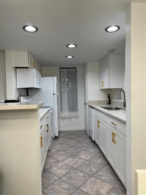 7431 Holly Hill Drive 227
