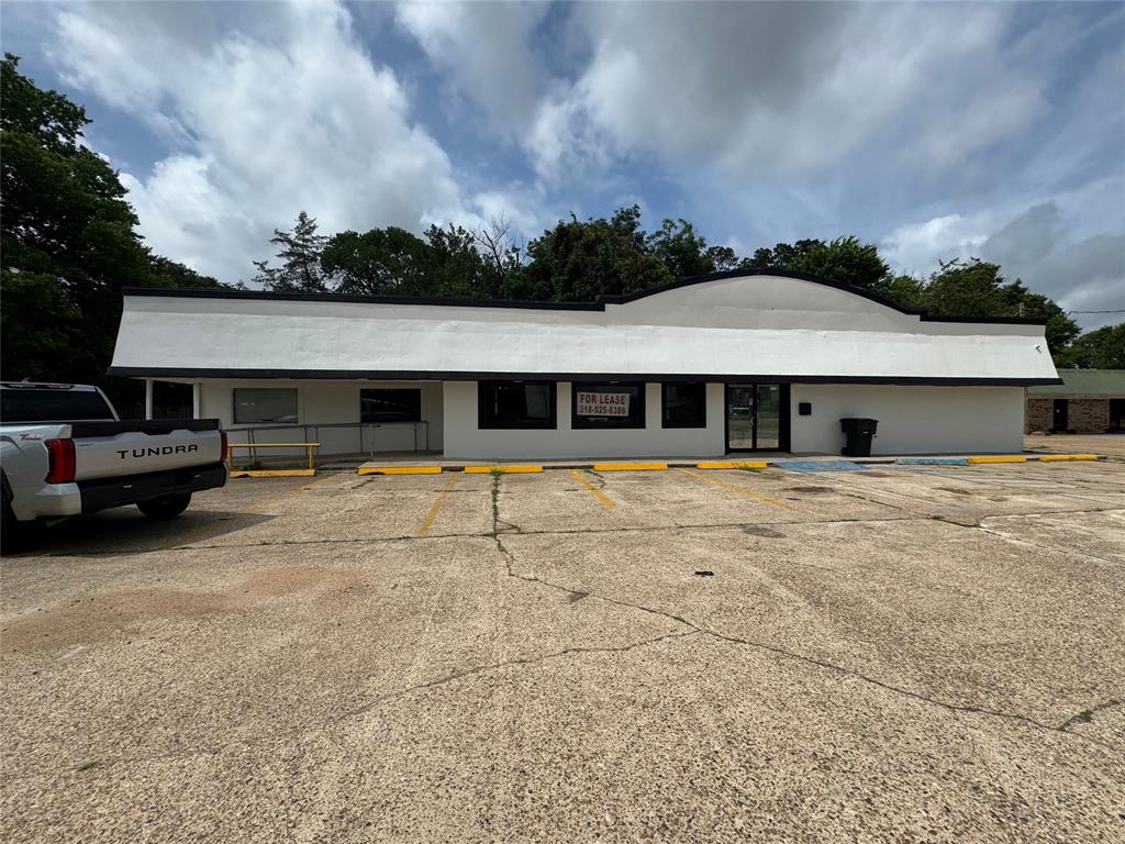 Photo 1 of 1 — 2160 Barksdale Boulevard, Bossier City, LA 71112