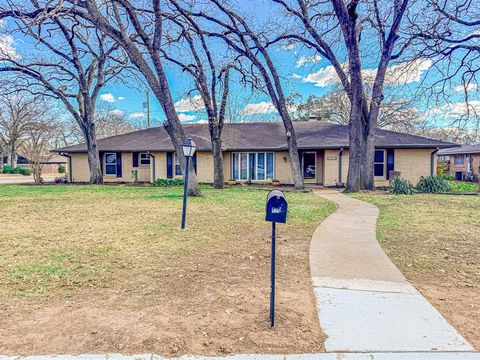 2213 Dartmouth Lane Corsicana TX 75110