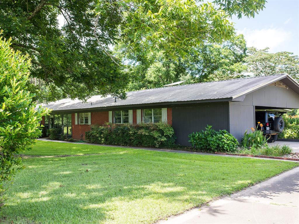 Rodessa, Louisiana 71069, United States, 4 Bedrooms Bedrooms, ,3 BathroomsBathrooms,Residential,Active,157570