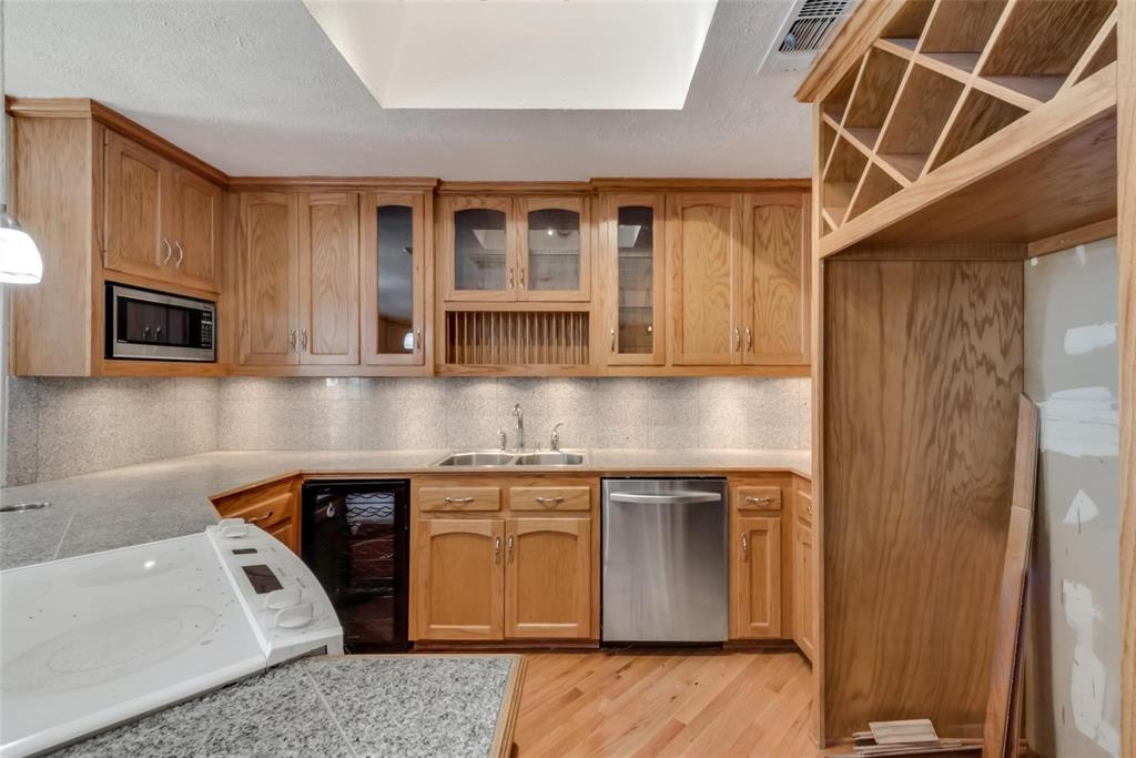 Colony 14 - Residential Lease