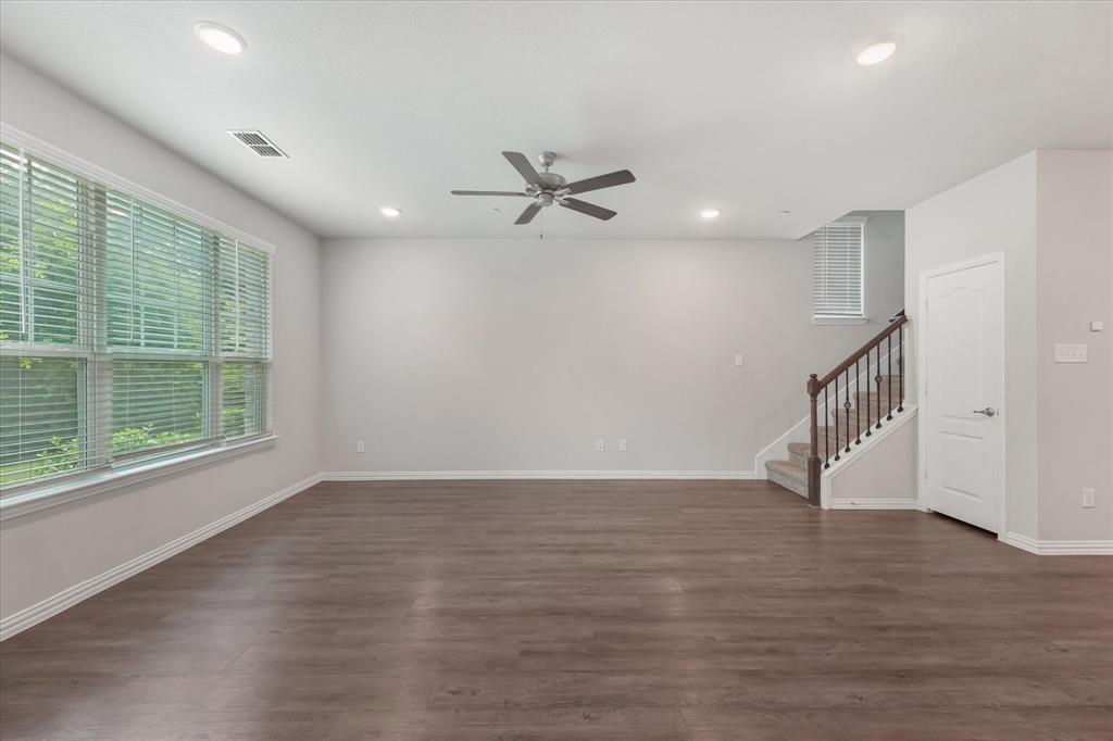1274 Alamo Drive