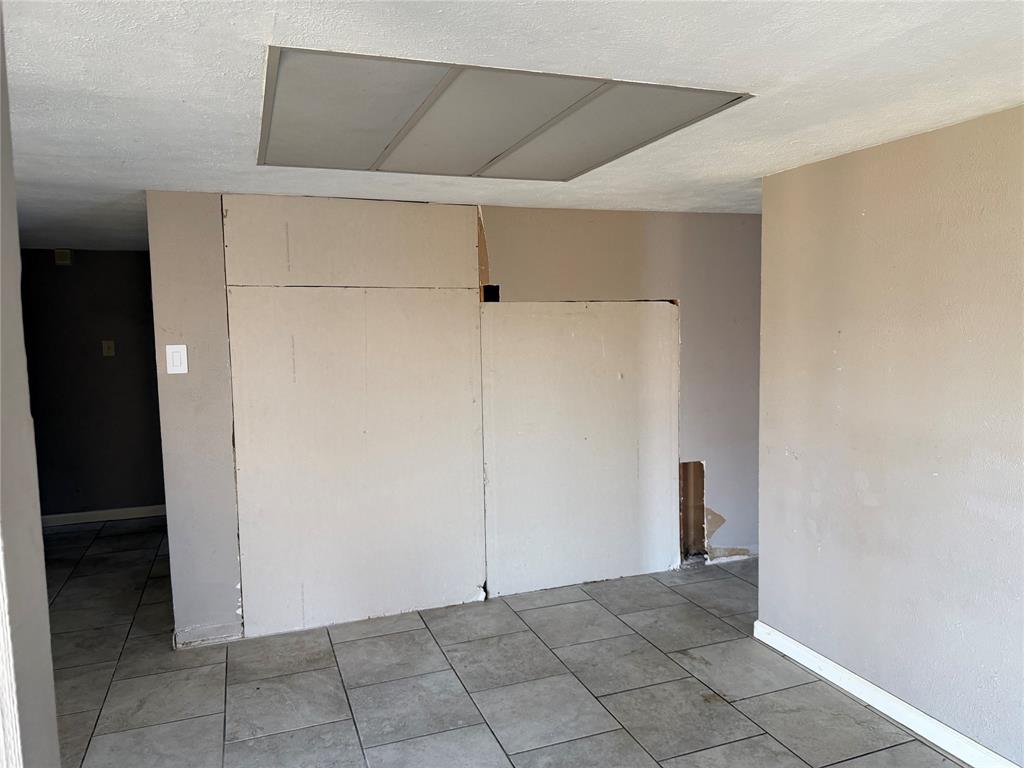 Camelot - Residential