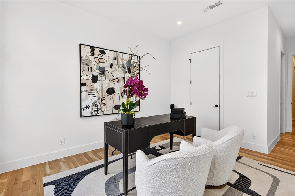 GASTONWOOD - Residential