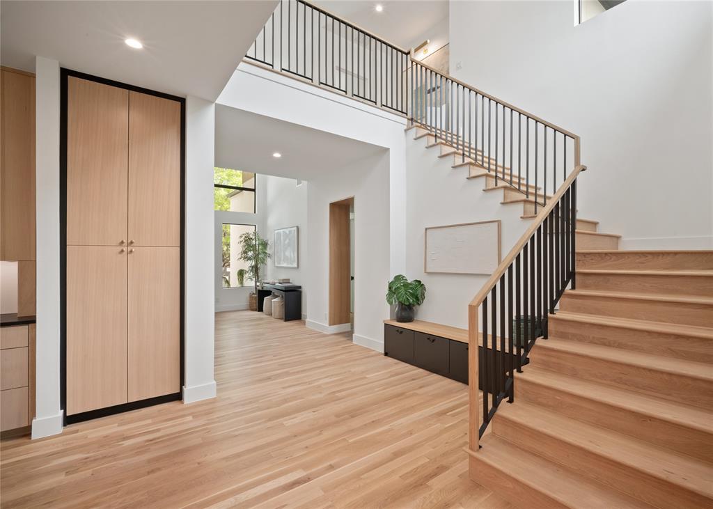 GASTONWOOD - Residential