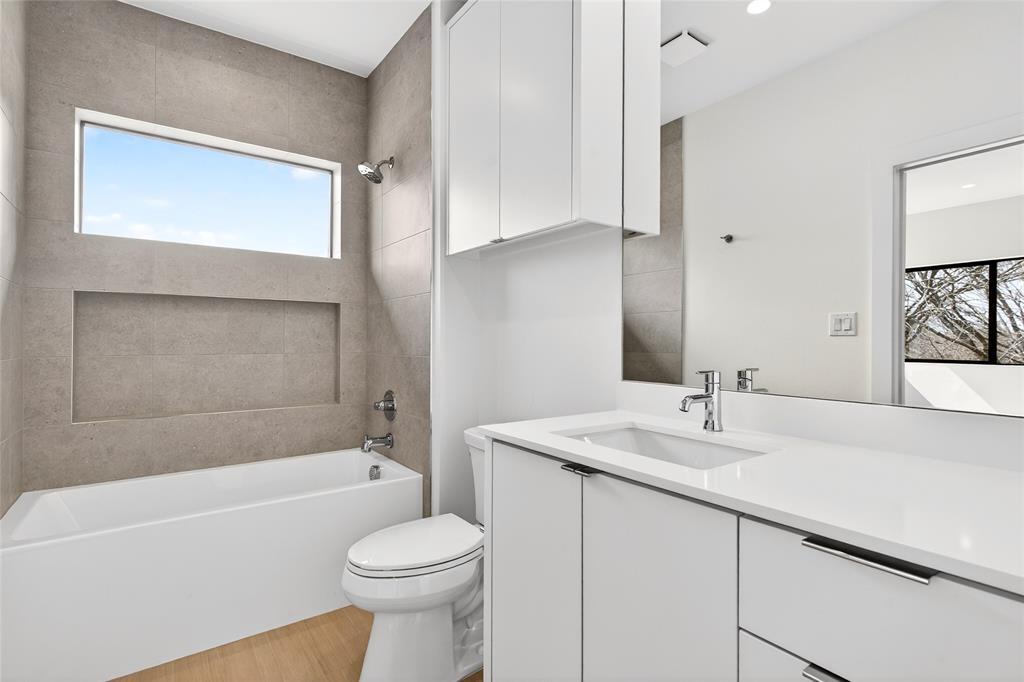 GASTONWOOD - Residential