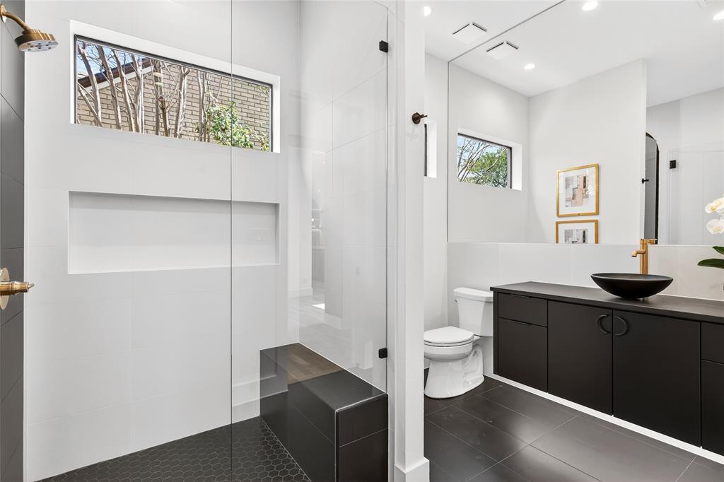 GASTONWOOD - Residential