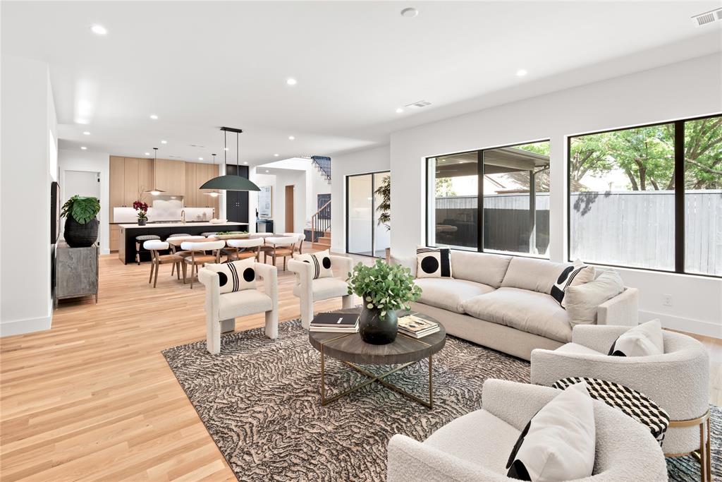 GASTONWOOD - Residential