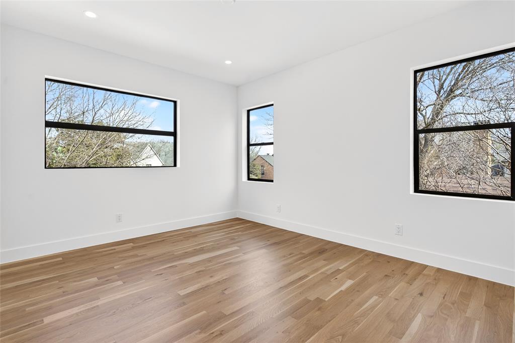 GASTONWOOD - Residential